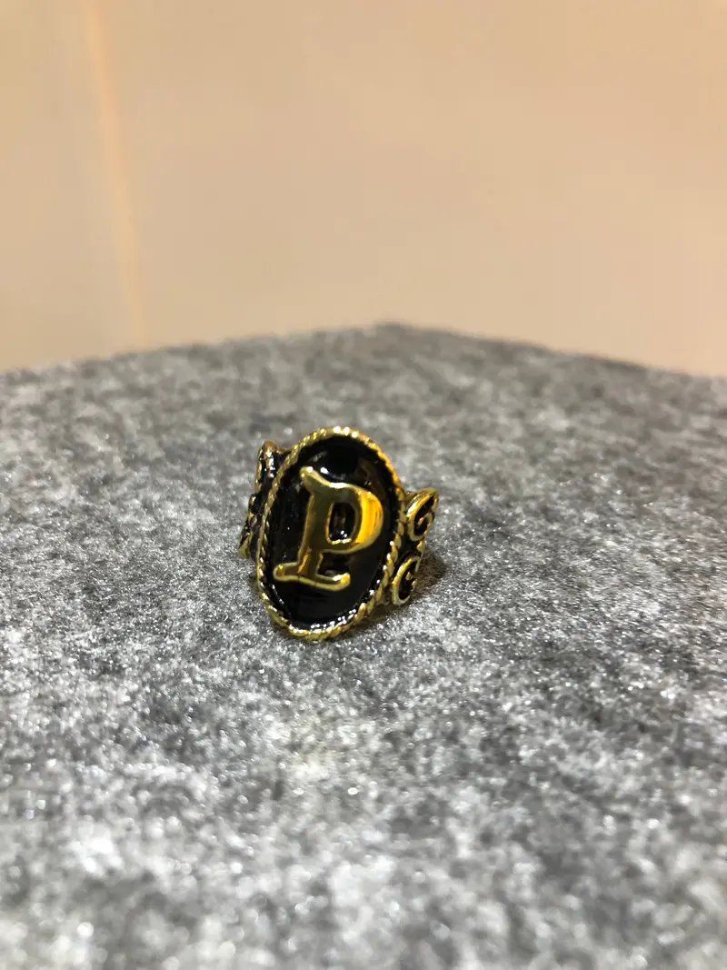 Bronze Alphabet Cigar Ring – Sleek Black Finish 11