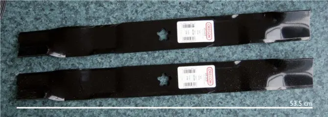 Husqvarna 42-Inch Mulching Blades 1