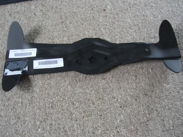 Husqvarna 42-Inch Rear Catcher Lawn Mower Blade Set 1