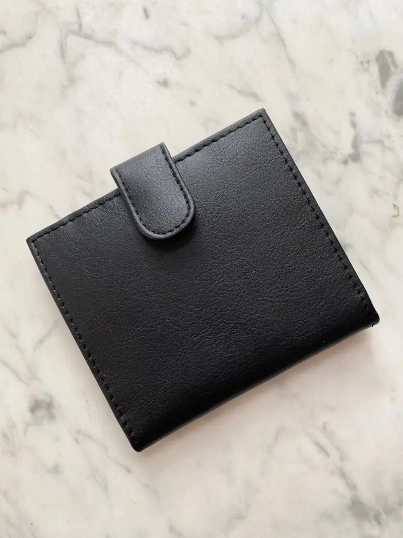 Lilas Compact Wallet In Black By Novacas 1