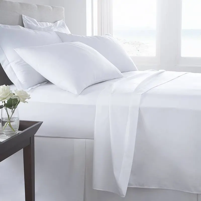 Luxury Satin Bed Sheet Set – 300 Thread Count 1