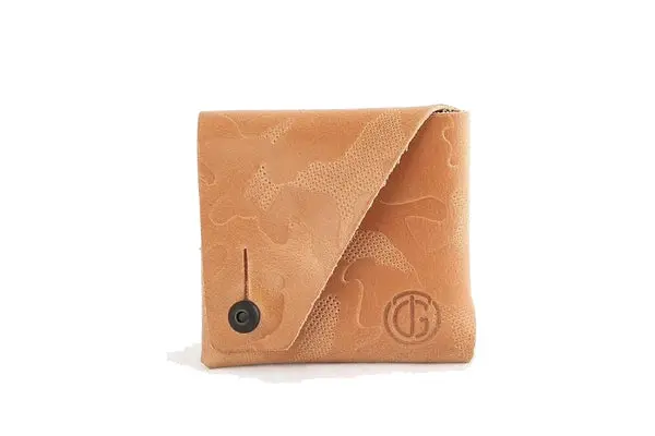 Minimalist Coin Pouch – Available In Two Neutral Tones 1
