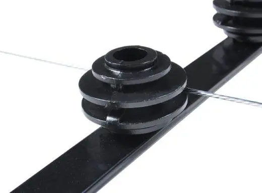 Nemtek Flat Bar Insulator For Electric Fencing 1