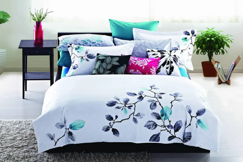 White Luxury Bed Sheet Set – Nature Collection 1