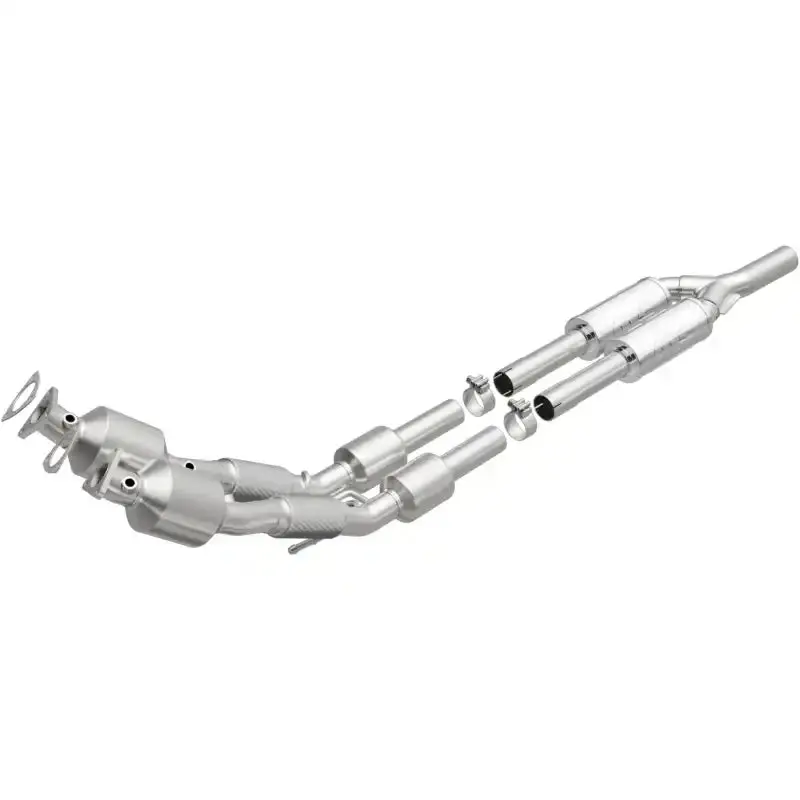 Magnaflow Direct-Fit Catalytic Converter For 2012–2015 Volkswagen Passat B7 (3.6L V6) 1